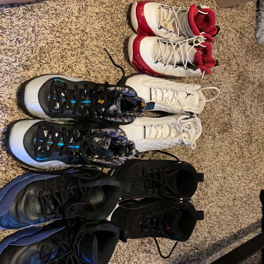 4 pair of Jordans and 1 pair of foams